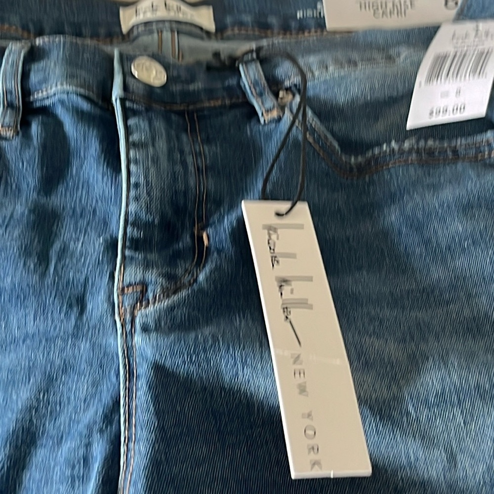 Nicole Miller SoHo  capri jeans with fringed bottom